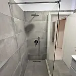 Miri Family Apartment, 5min From Airport Apartment